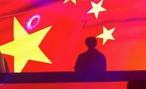 我是一名大学生，因为疫情在家没有学习，开学怕挂科，我可以主动申请留级么？学校同意的可能性大吗？